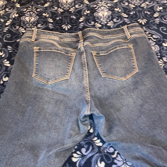 Torrid luxe slim boot cut jeans super stretch size 14R - Picture 6 of 8